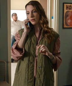 Molly Bernard The Blacklist S10 Kendall Bostwick Quilted Green Vest
