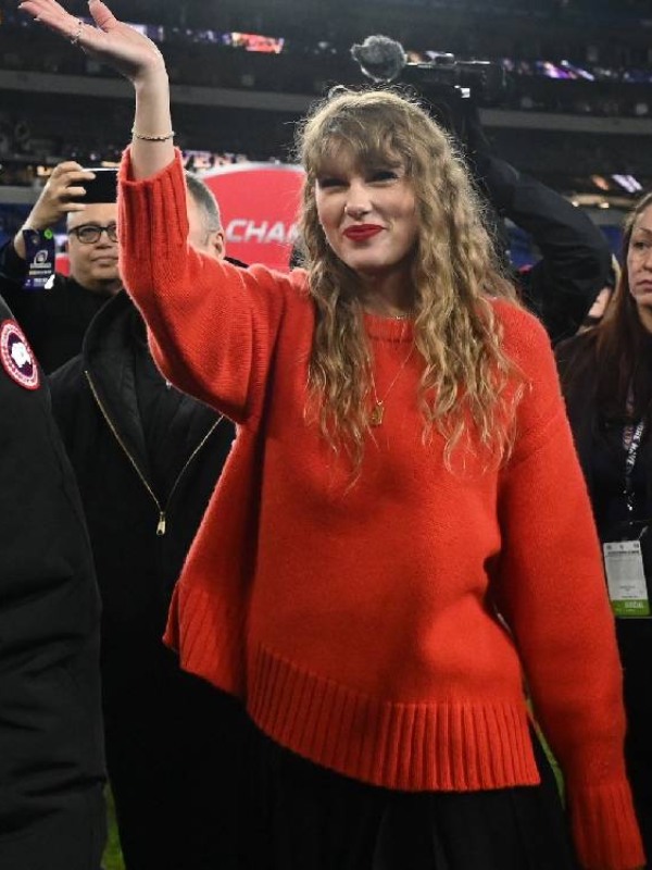 Ovo red best sale sweater