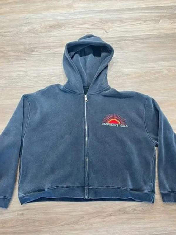 GV Gallery Raspberry Hills Zip-Up Hoodie | VTG Casamigo Cropped Hoodie