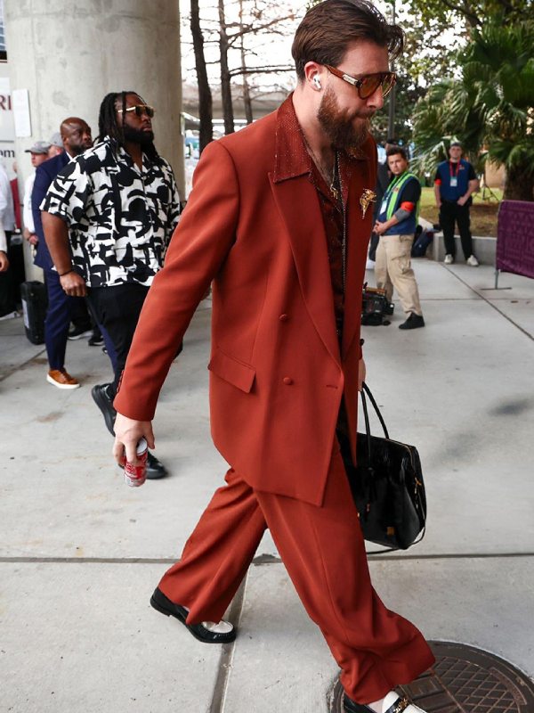 Sb lix pregame travis kelce suit aw25 70s suit dreams and love